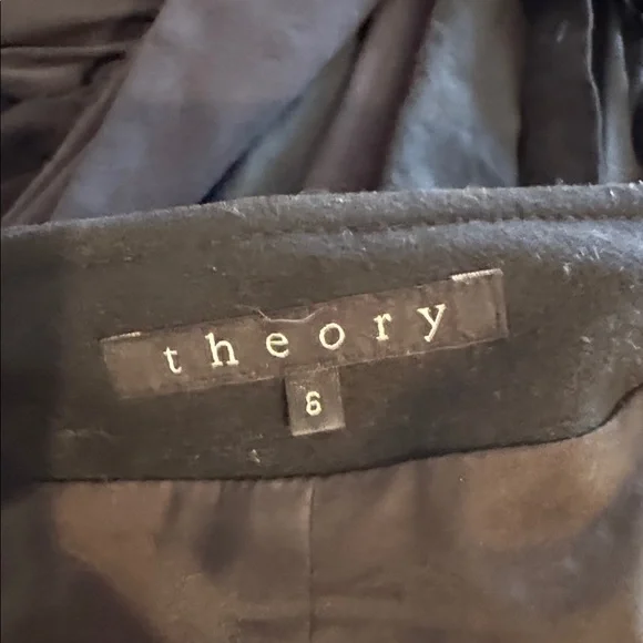 Theory Black Double-Breasted Blazer with Silver Buttons 95% wool - Picture 5 of 6